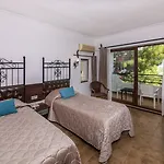 Isla Panorama 4*